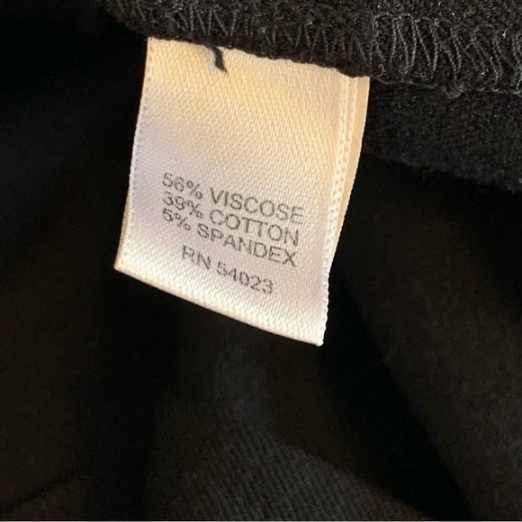 BANANA REPUBLIC Black Stretch Skirt Size 14 Pockets - Picture 7 of 9